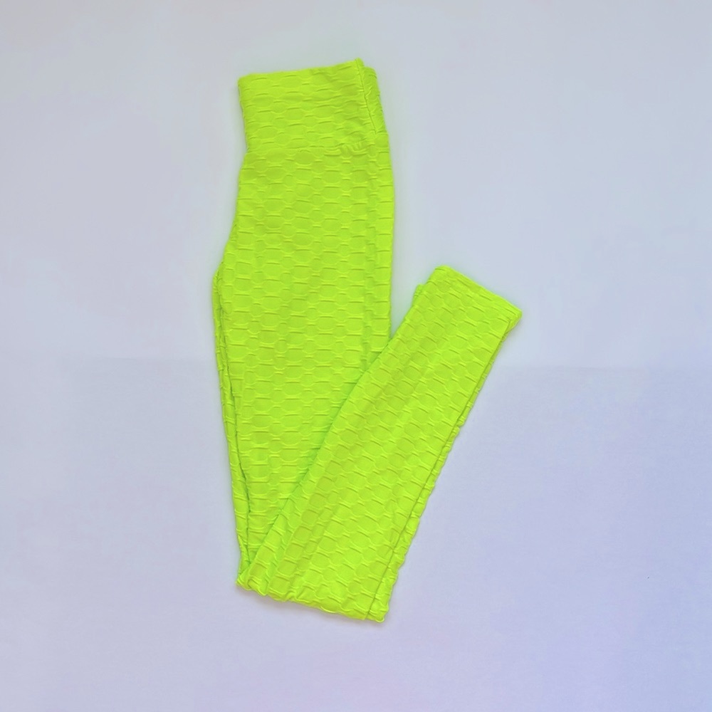 WOMEN’S HIGH WAIST SCRUNCH BUM TEXTURED LEGGINGS